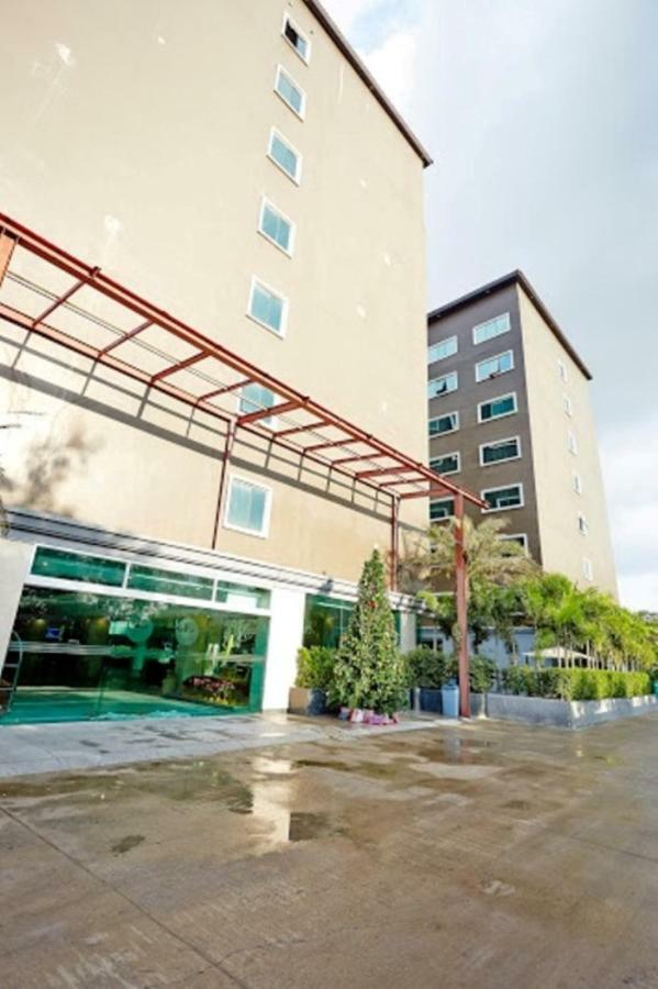Ease Jomtien Hotel المظهر الخارجي الصورة
